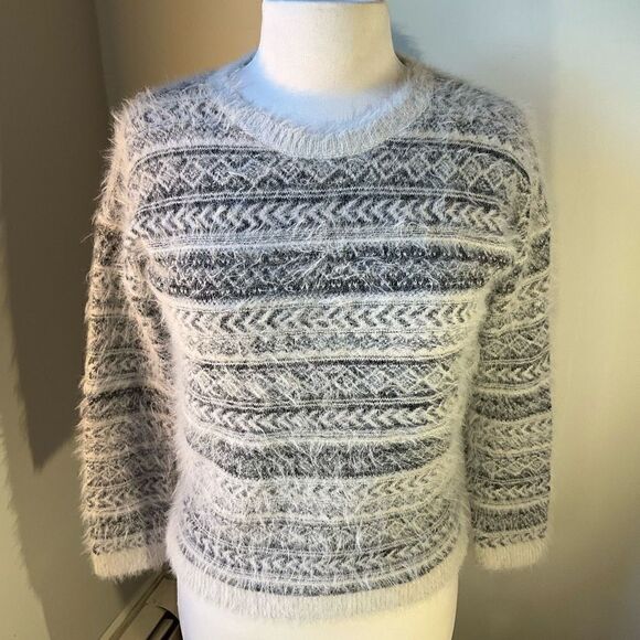 Springfield Knitwear Icy Blue Fuzzy Soft Sparkly Sweater Med - Picture 4 of 16